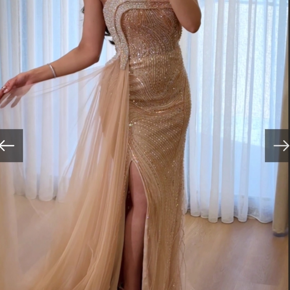 Elegant One-Shoulder Beige Gown
